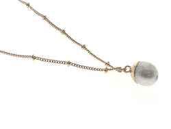 Jewellery: Gold Plated Sterling Silver Pearl Necklace