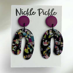 Womenswear: Nickle Pickle Horseshoe