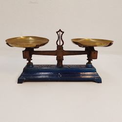 Home Decor: Antique French Force Scales 5KG