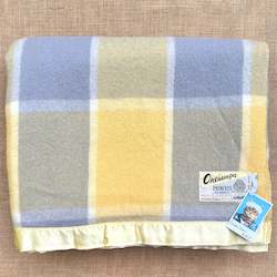 Linen - household: Super Thick and Fluffy Onehunga Princess DOUBLE/QUEEN NZ Wool Blanket