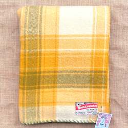 Linen - household: Classic Retro Gold & Olive SINGLE Pure New Zealand Wool Blanket