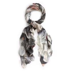 Personal accessories: TAUPO TEXTURES oversized wool scarf