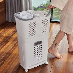 Laundry: Laundry Basket on Wheels