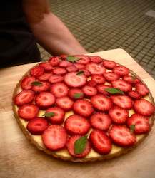 Whole Strawberry Tart - now ONLY available 22nd Dec - 24th Dec