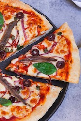 Luigis Pizza: Classic Italian Pizza