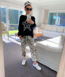 Pants: Made in Italy Gina Animal Print Jeggings