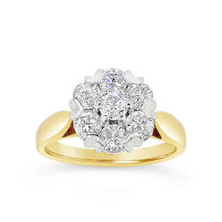 Jewellery: 18ct gold Diamond Cluster Ring. One Carat of Diamonds