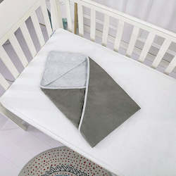 Silver-Lined Organic Cotton Swaddle Blanket for EMF Protection - 90cm X 75cm