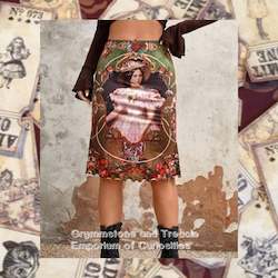 Clothing: Lady In Painting Printed Skirt - Size 12 to 14