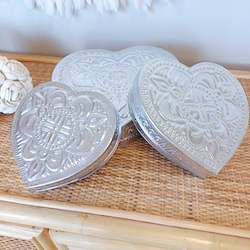 Furniture wholesaling: Ceremony Tins .. sets of x3