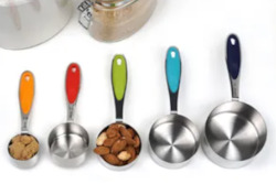 Kitchen: MEASURING CUP - SET OF 5