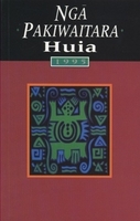 Nga Pakiwaitara a Huia 1995. by Huia Publishers