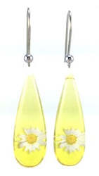 Jewellery: Yellow Opaque Daisy Earrings