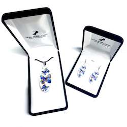 Jewellery: Oval Butterfly Pendant & Earring Set