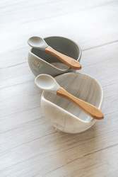Bowls: Classic silicone bowls and spoon