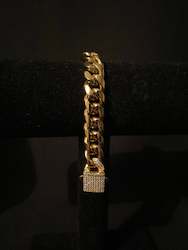 Jewellery: Iced clasp Cuban bracelet - gold