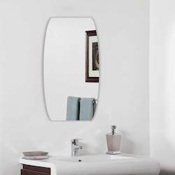 Mirrors: Silver Mirror - Curved Rectangle