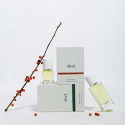 Bathroom: Abel Natural eau de Parfum / Pink Iris