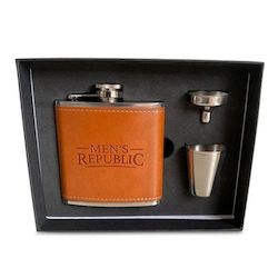 Dad Gifts: Whisky and Spirits Hip Flask by Men's Republic
