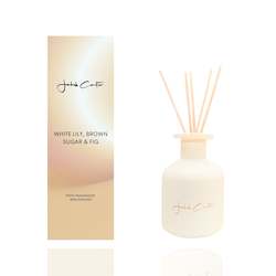 Fashion design: WHITE LILY, BROWN SUGAR & FIG TRIPLE SCENTED REED DIFFUSER