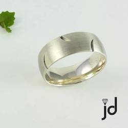 Jewellery manufacturing: Matte Engraved