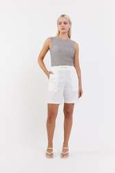 Pavement Shorts | White