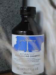 Naturaltech Rebalancing Shampoo 250ml