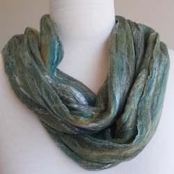 Handknitting - other than cardigan, pullover or similar: Merino Felted Scarf - Peppercorn