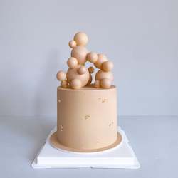 Cake: FLOATING BUBBLES CAKE