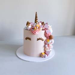 Cake: UNICORN CAKE