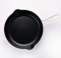 Cookware: KitCo Skillet Pan 26cm - Matte White