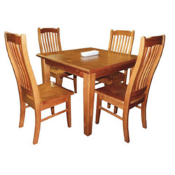 Cottage Dining Table with 4 chairs