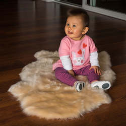 Lambskin For Baby: Bowron Babycare Soft Natural (Unshorn)