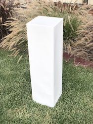 Event, recreational or promotional, management: White High Gloss Plinth
