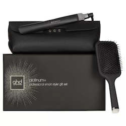 Hairdressing: ghd platinum+ hair straightener gift set