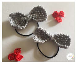 Crochet bow hair ties