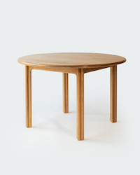 Wooden furniture: clover table