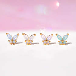 Girls Crew: Butterfly Kiss Stud Set