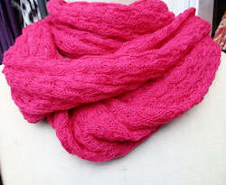 Frontpage: Infinity Scarf Merino