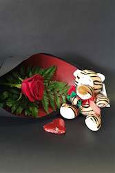 Single Rose Gift Pack - Rose, Teddy & Chocolate