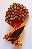 Fantail brooch