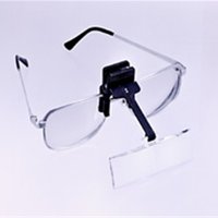Clip on specs Magnifier