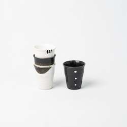 Kitchenware: Black & White Cup Set