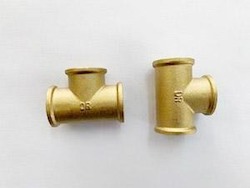 Plumbing goods wholesaling: [211] Brass Female Tee
