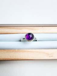 Amethyst ring - pointed