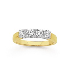 Jewellery: 18ct Diamond Ring Total Diamond Weight=1ct