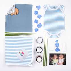 Clothing: Baby Shower Gift Box: Boy â Premium