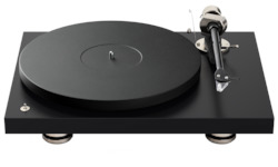 Pro-Ject Audio Debut Pro Turntable with Pick It Pro cartridge