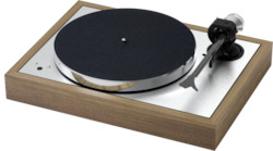 High End Turntables: Pro-Ject Audio The Classic EVO Turntable