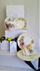 Gift: Colclough & Regency Cup, Saucer & Side Plate with assorted teaspoons & cake forks